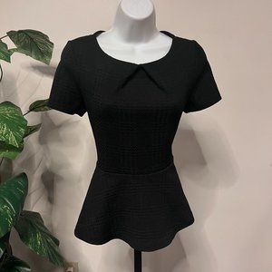 Black Elle Pleated Shirt Size Small